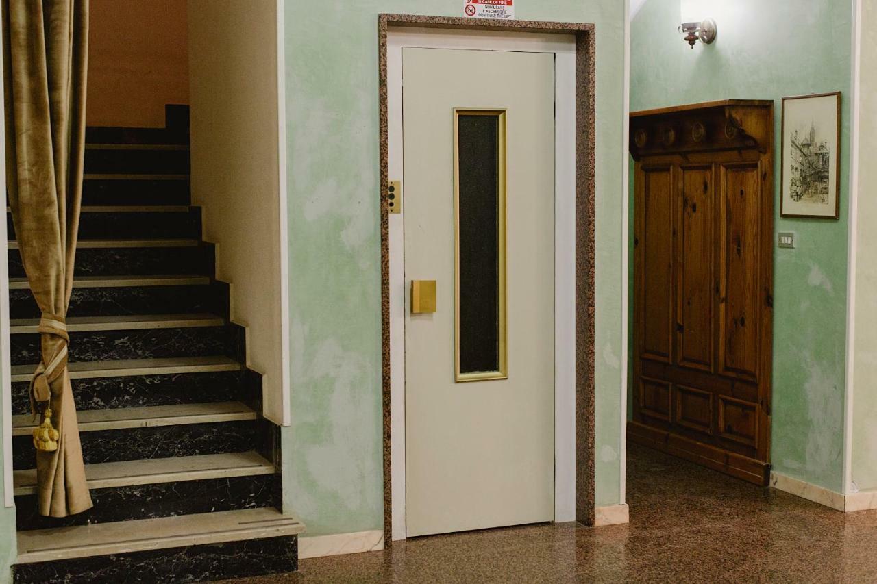 Hotel Lauretta Bellaria – Igea Marina Kültér fotó