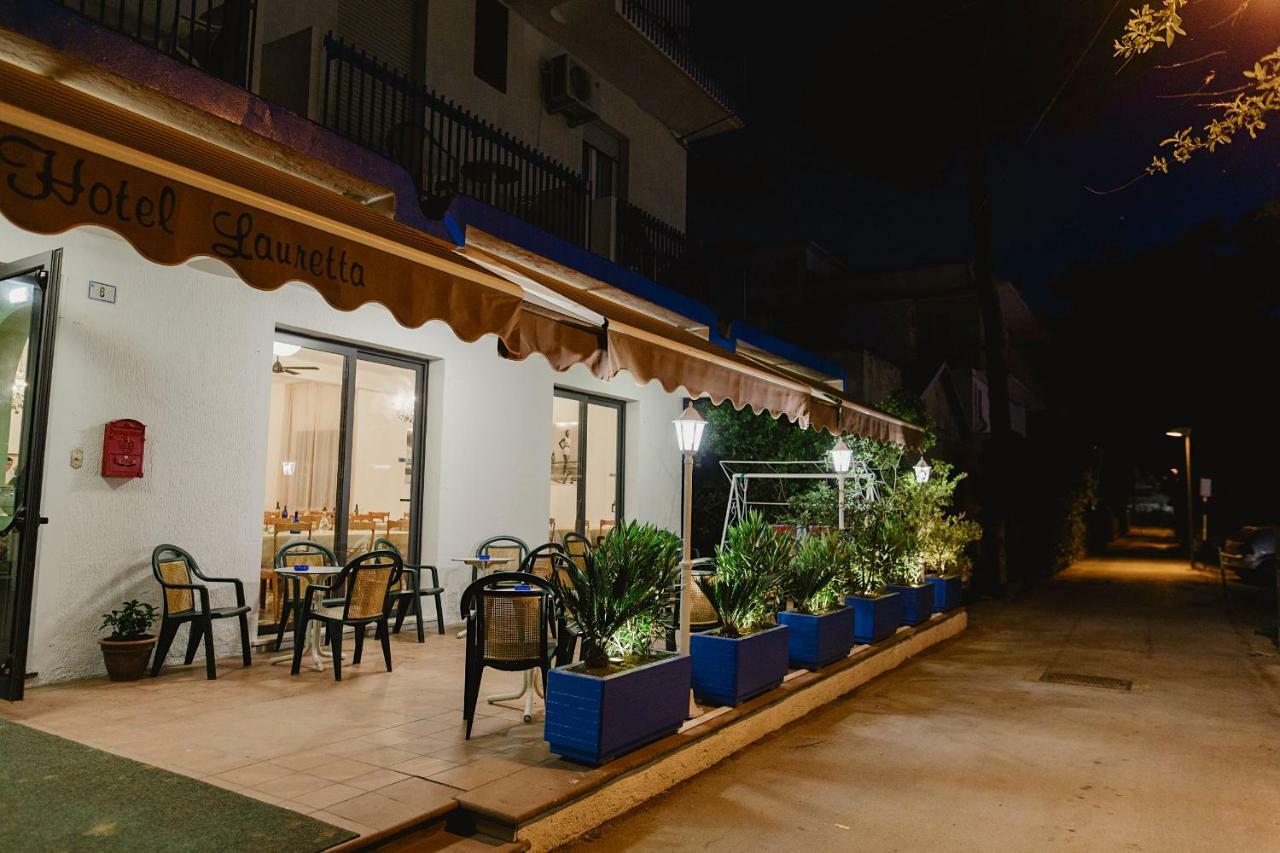 Hotel Lauretta Bellaria – Igea Marina Kültér fotó