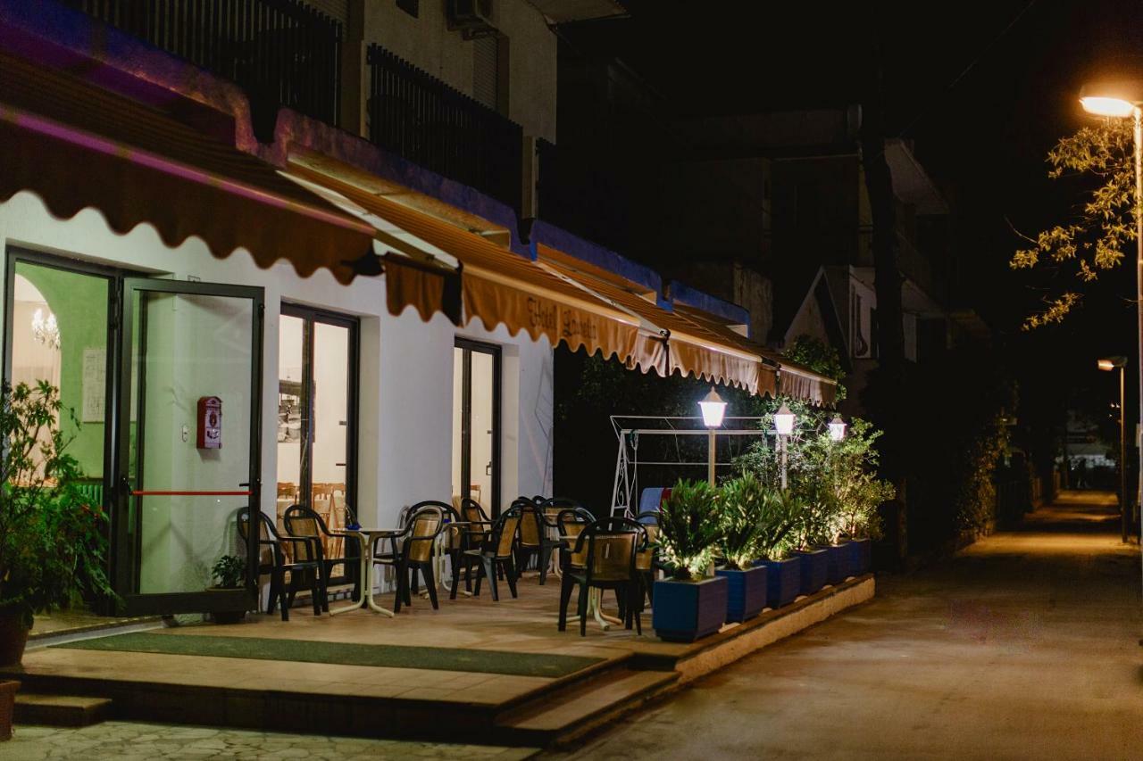 Hotel Lauretta Bellaria – Igea Marina Kültér fotó